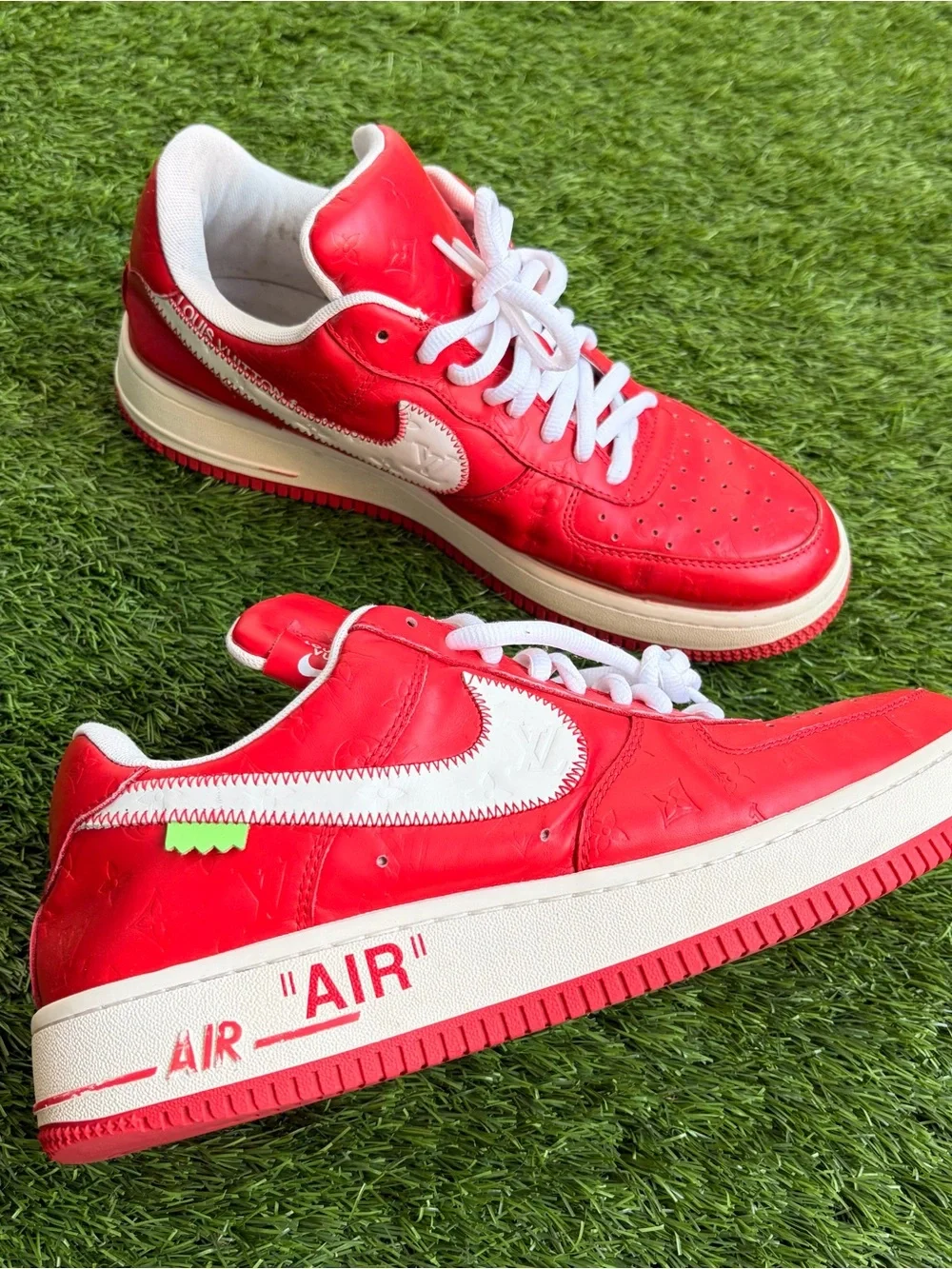 Nike louis vuitton virgil abloh size 10 Red and White Low-Top Sneakers